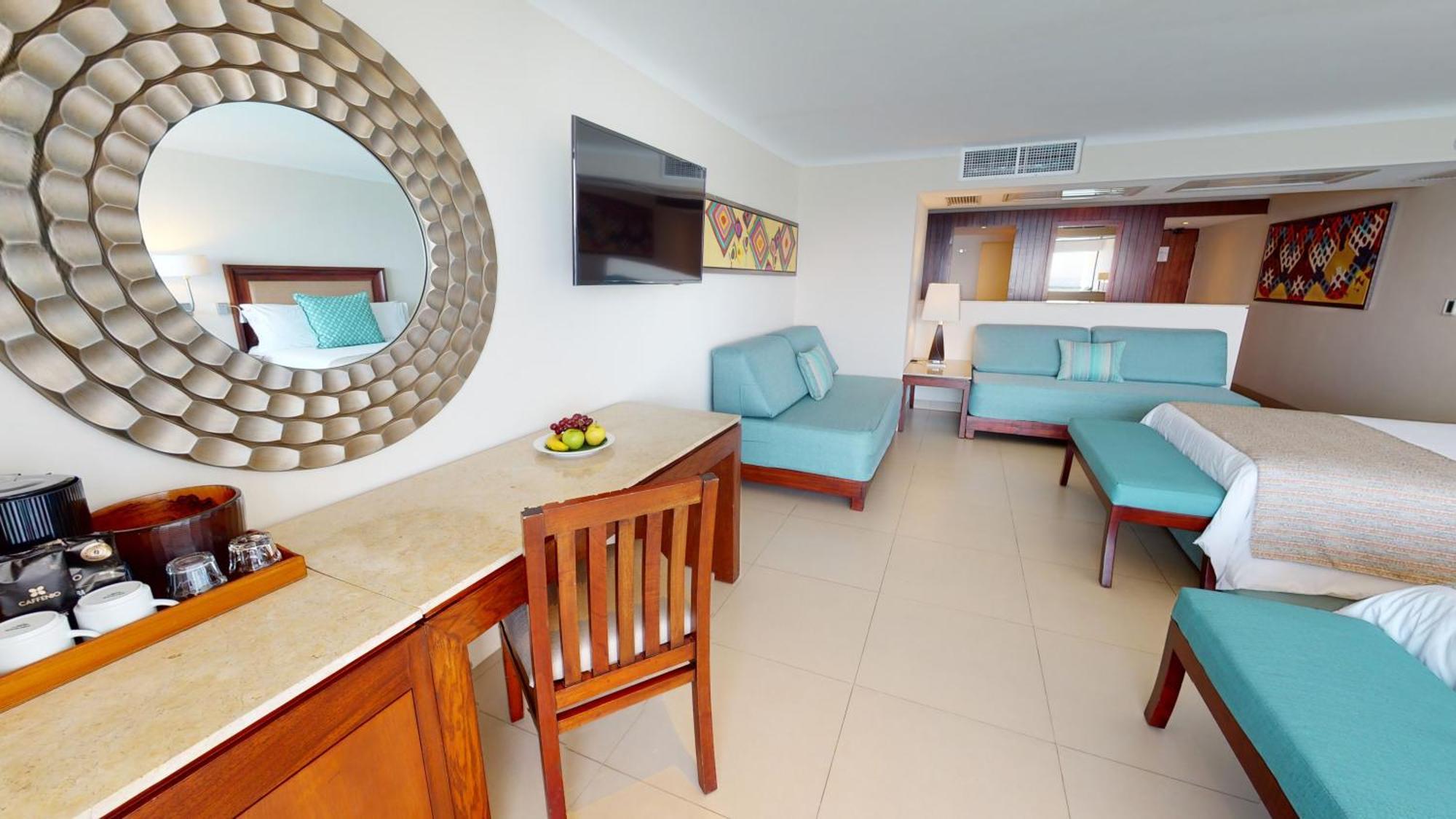 فندق جراند بارك رويال بويرتو فالارتا المظهر الخارجي الصورة A suite at the Hard Rock Hotel